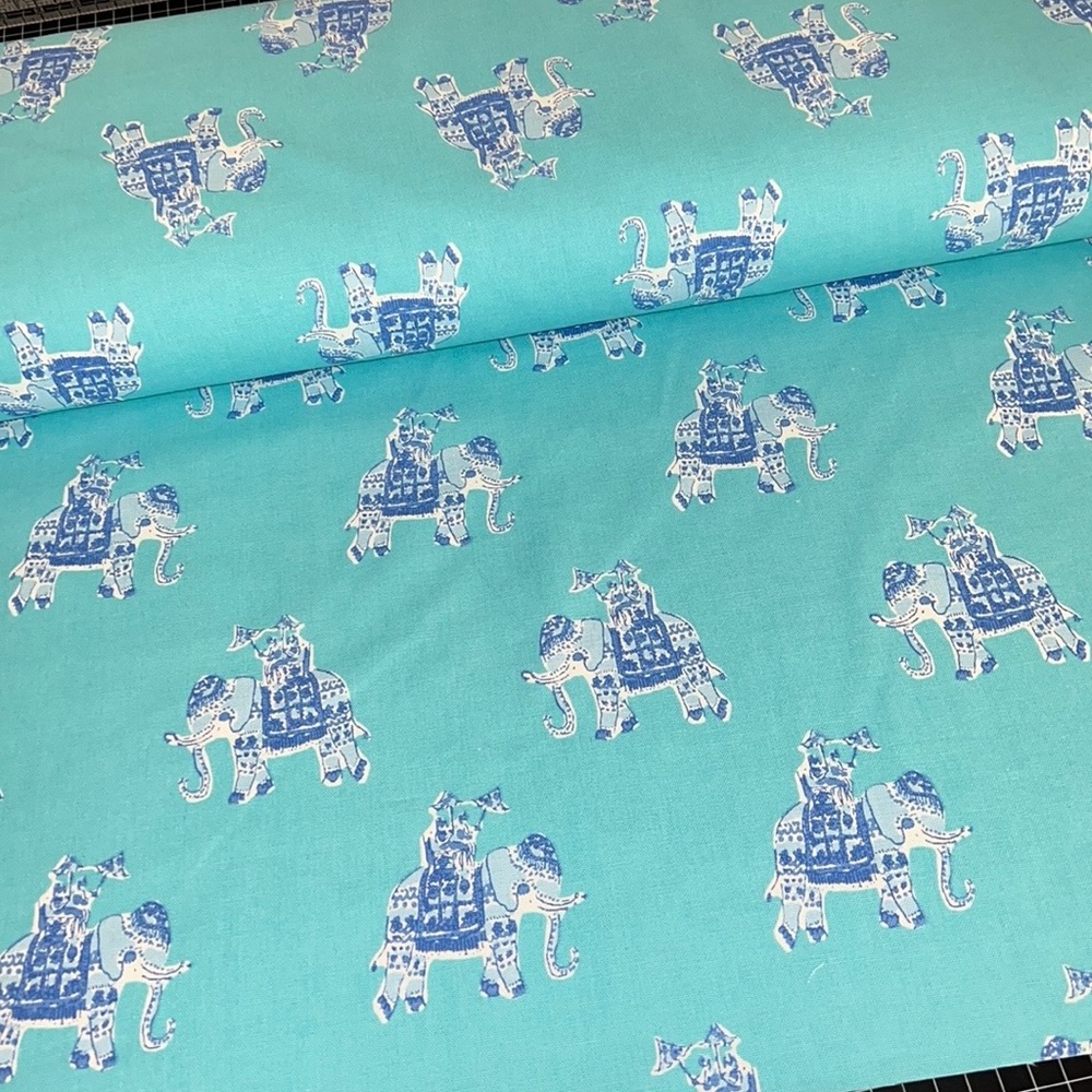 2 YRD of Lilly Pulitzer for Lee Jofa BAZAAR Elephants Shorely Blue Fabric
